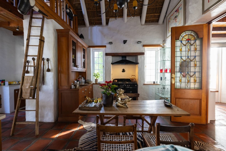 6 Bedroom Property for Sale in Klein Parys Western Cape